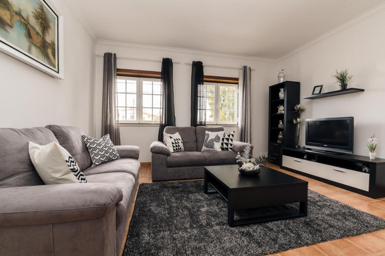 Casa Do Melro Apartment โอบิดอส ภายนอก รูปภาพ