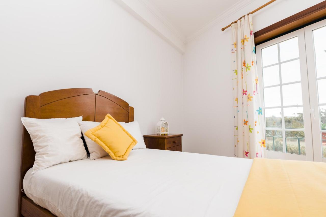 Casa Do Melro Apartment โอบิดอส ภายนอก รูปภาพ